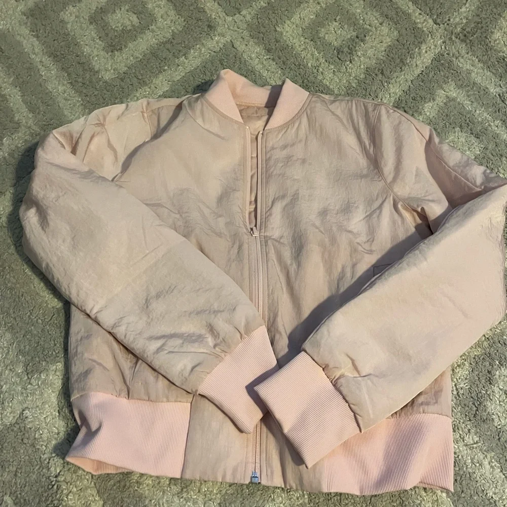 Lululemon reversible bomer jacket - Picture 1 of 3